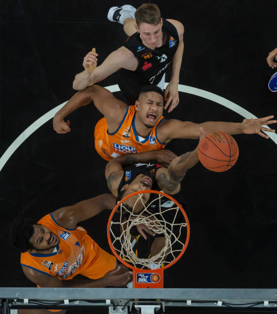 了悄然离去 了悄然离去