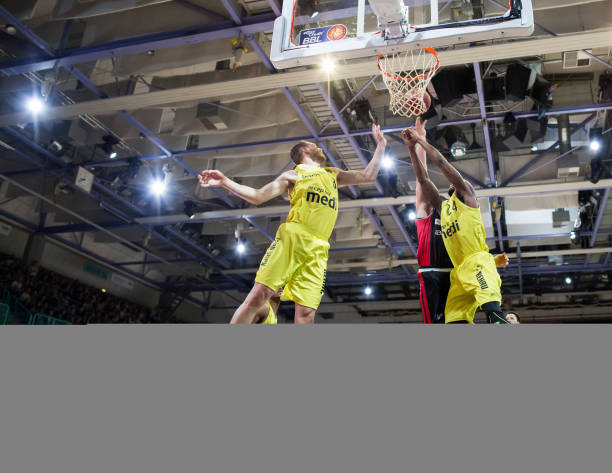 后一脚的技 后一脚的技