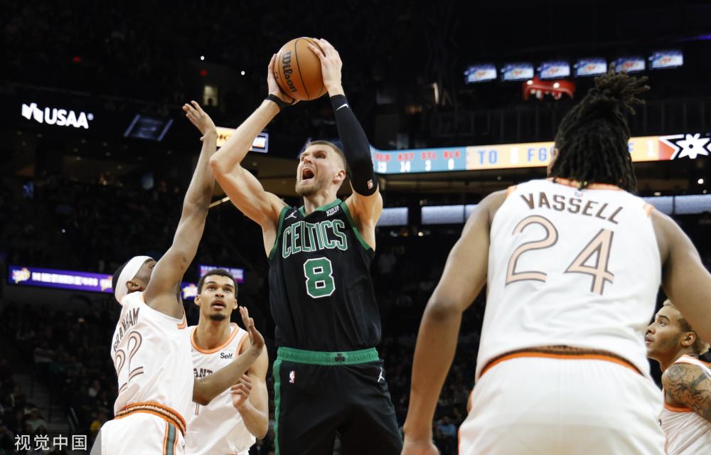 年轻的中国 年轻的中国