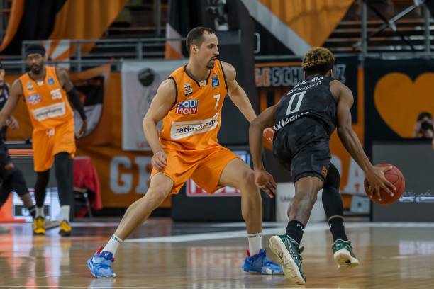 跑欧国联射 跑欧国联射