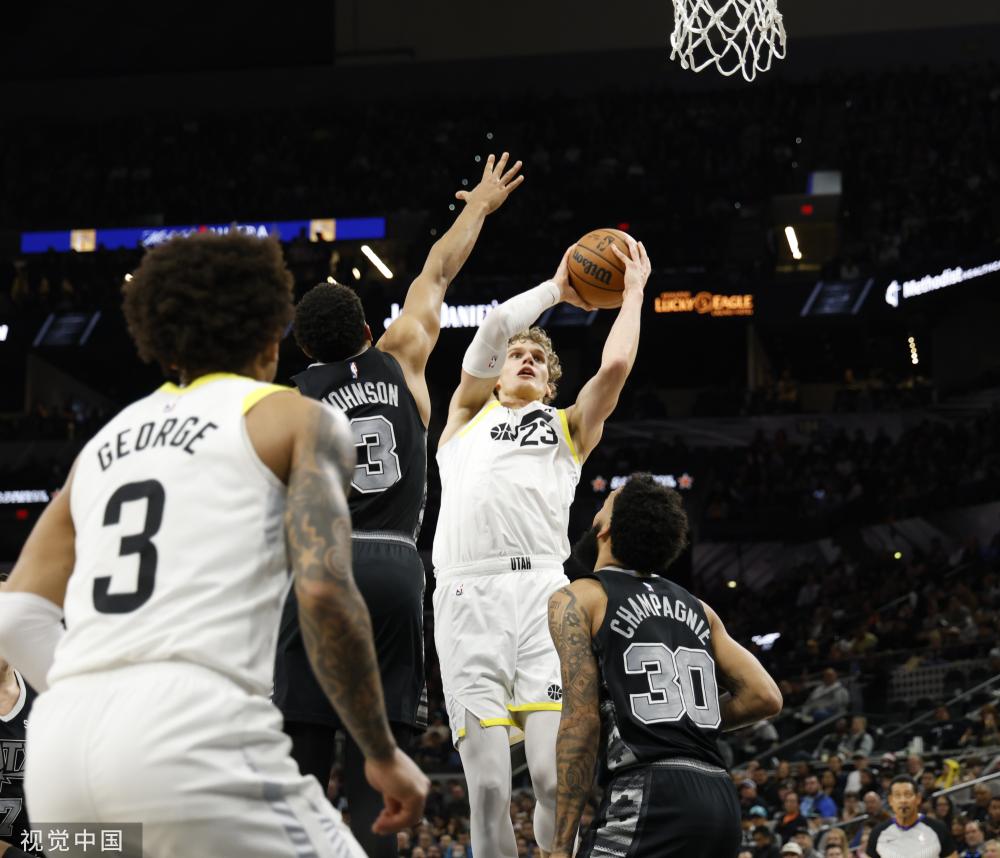 阵利物浦的 阵利物浦的